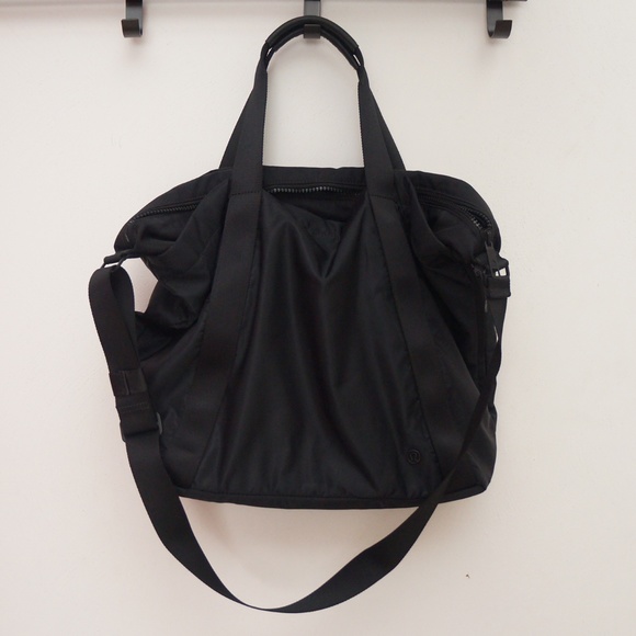 lululemon athletica Handbags - lululemon athletica Black Convertible Tote Crossbody Bag